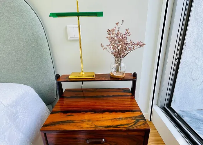 Cl Afonso Cordeiro * Matosinhos (Porto)